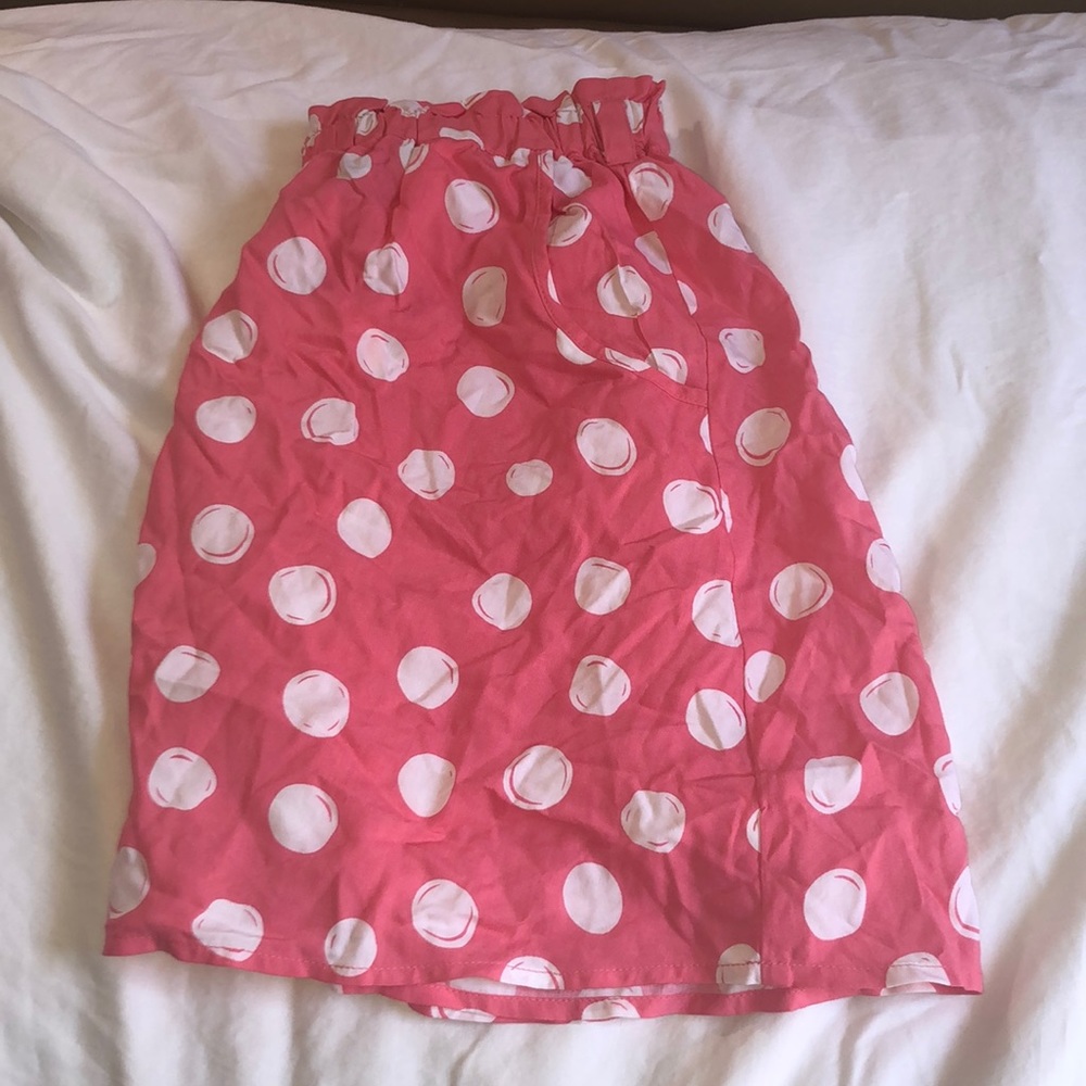 pink skirt with white dots
